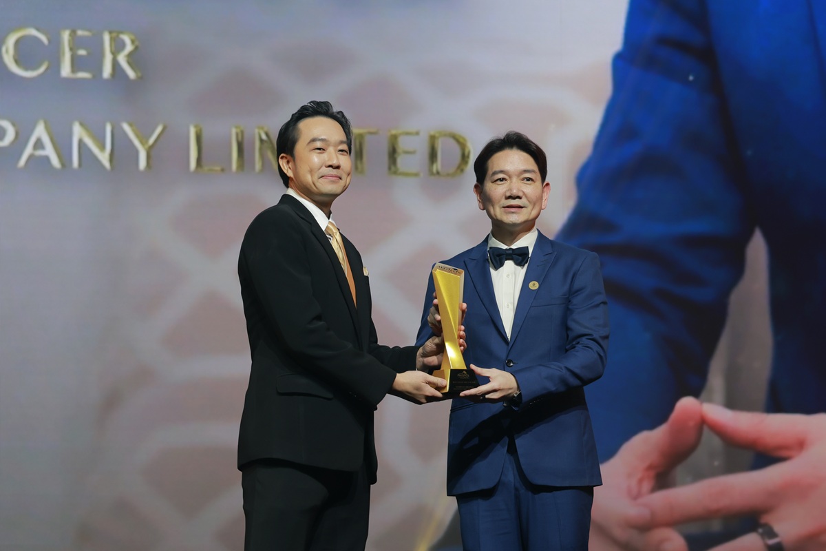 คุณพีระพงศ์ จรูญเอก ได้รับรางวัล Best CEO of the Year 2026 .JPG