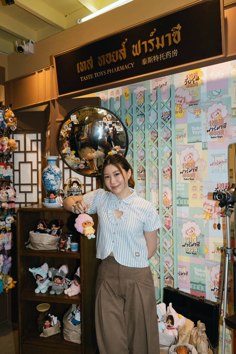 คุณอักษร จันทรโรจน์วานิช(3) - Copy.jpg
