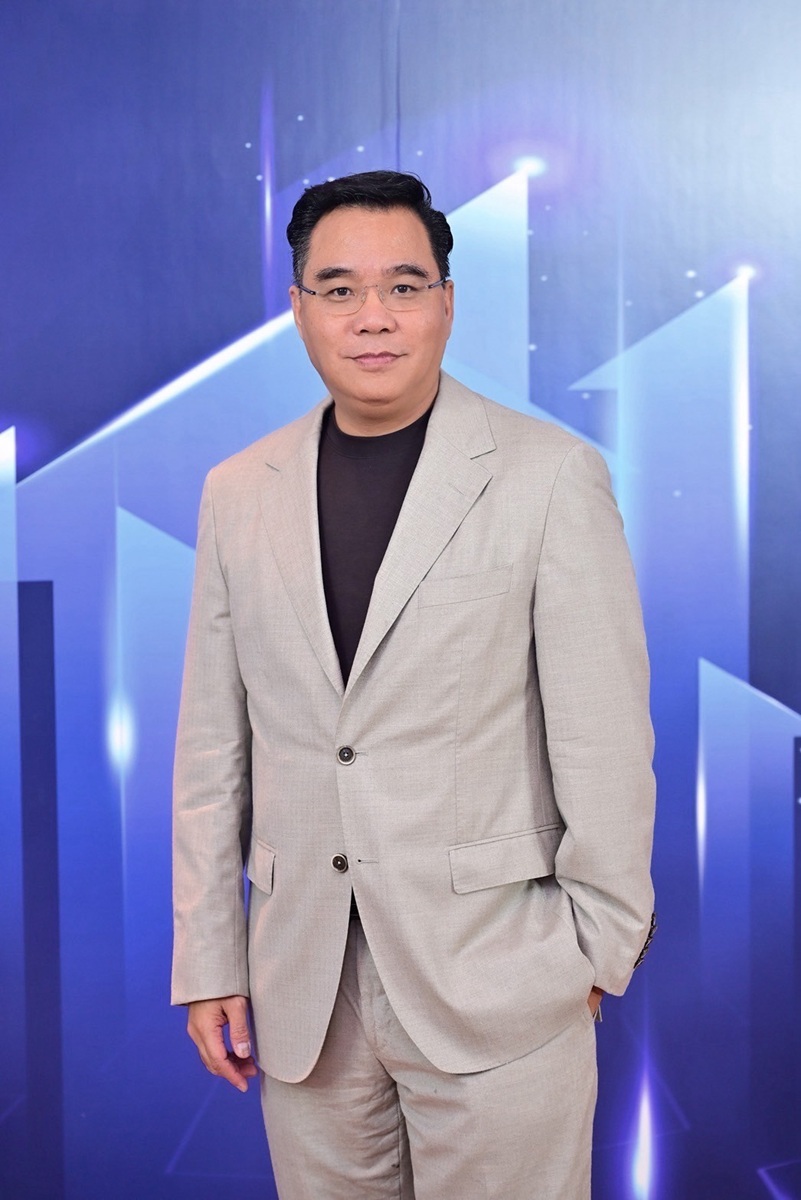 ดร.สัณหวุฒิ ธรรมชวนวิริยะ CEO MGC.jpg