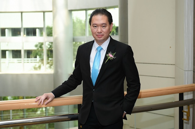 “IMH” เสิร์ฟข่าวดีรับศักราชใหม่ จ่อปั้นรายได้ปี 65 แตะ 1.2 พันลบ. สบช่องส่งชุดตรวจโควิด "Flowflex" ATK สู้ศึก "โอมิครอน"