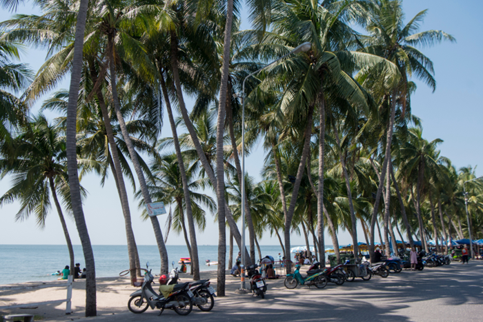 สงกรานต์ชลบุรีนักท่องเที่ยวเข้าพักเกือบ 90% สทช. แนะ 4 มาตรการภาครัฐกระตุ้น “ไทยเที่ยวไทย”