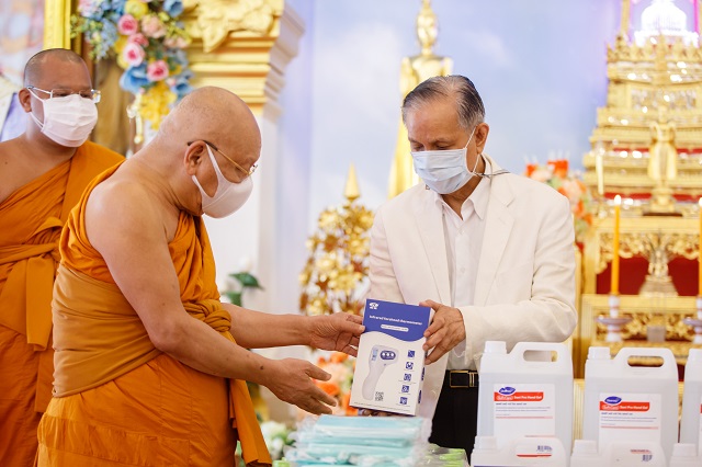 “คนไทยไม่เคยทิ้งกัน” ซีพี ออลล์ พร้อมฝ่าวิกฤตไปด้วยกัน เร่งส่งมอบครุภัณฑ์ทางการแพทย์ ให้รพ.สนาม-วัด-กลุ่มเปราะบาง ป้องกันโควิด-19 ต่อเนื่อง