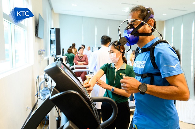 เคทีซีร่วมกับโรงพยาบาลสมิติเวช เปิดตัวแคมเปญ “FitLAB” #ฟิตเต็มข้อ “ป้องกัน รักษา ผ่าตัด ฟื้นฟู” ทางการกีฬา