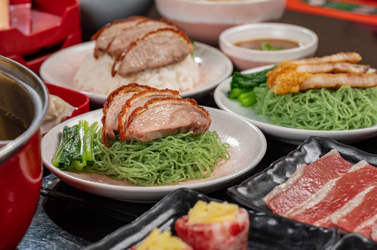 009 MK Premium Buffet.jpg