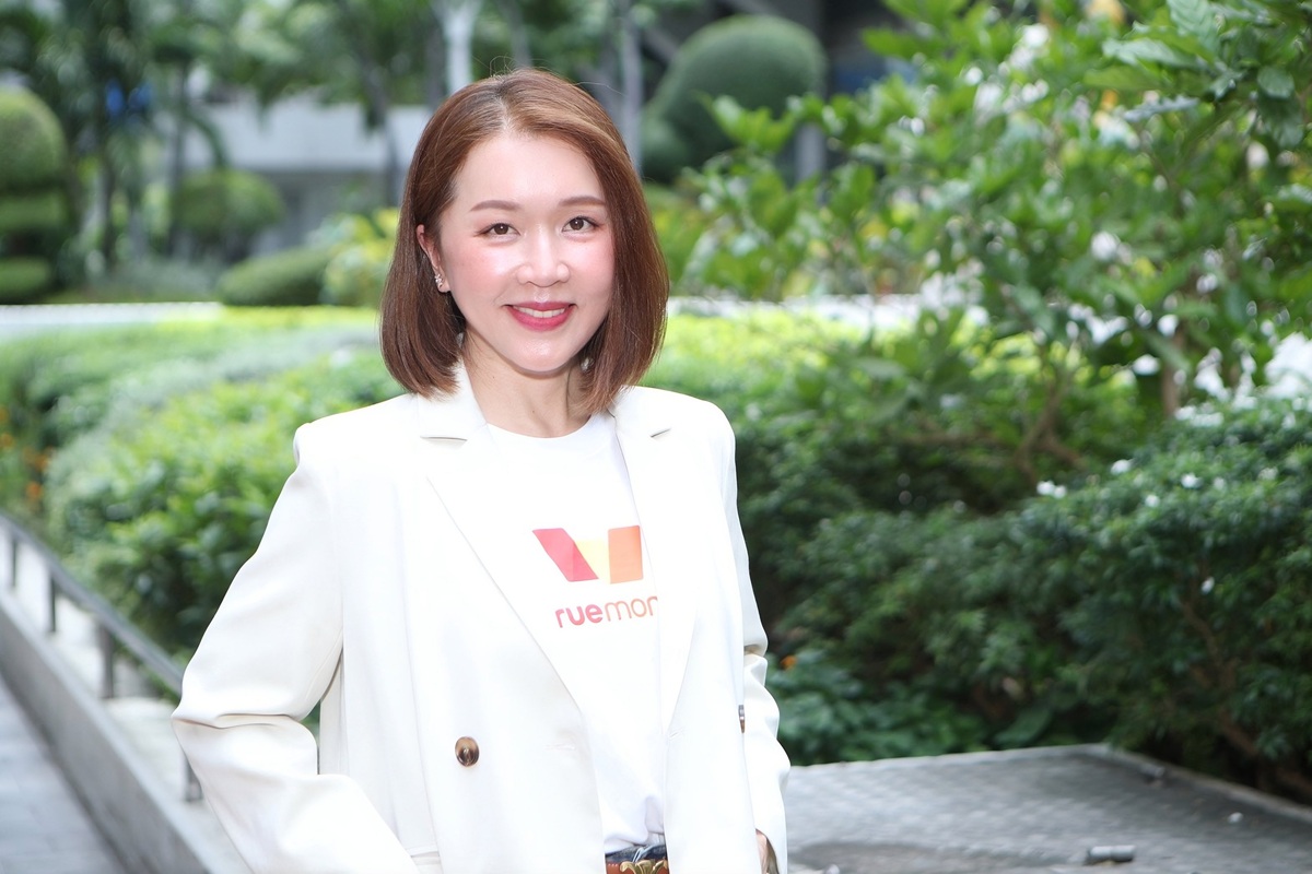 02_Ms. Thanida Suiwatana_0.jpg
