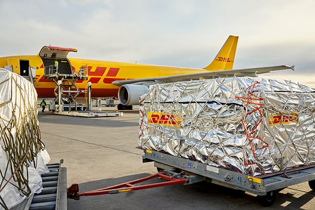 จับความเคลื่อนไหว 2 ยักษ์ใหญ่ขนส่ง  "DHL-FedEx" กับการขยายธุรกิจในไทย