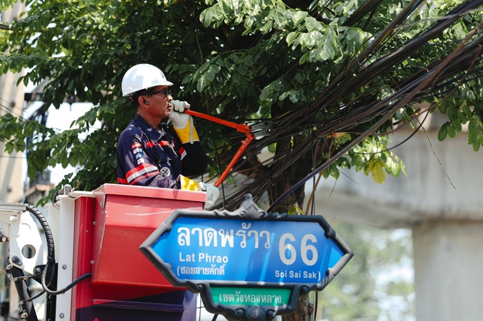 ลาดพร้าวโฉมใหม่! ทรู ผนึก การไฟฟ้านครหลวง นำสายสื่อสารลงดิน ก้าวสู่มหานครไร้สาย