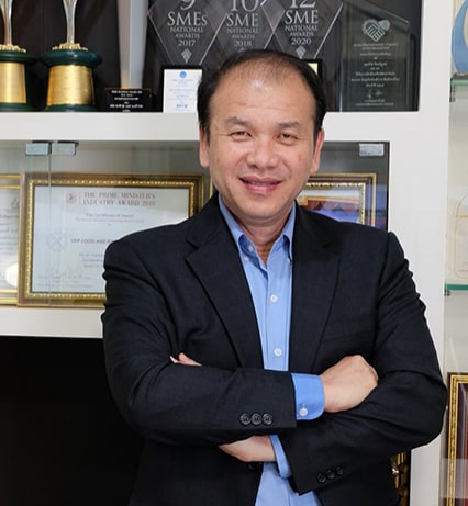 วิรัช จันทร์บูรณ์  โค้งสุดท้ายดัน “ปั้นคำหอม” เข้าตลาดหุ้น