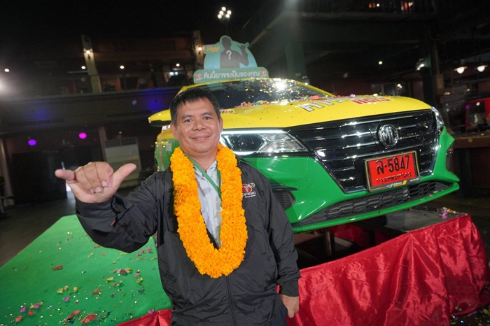 “คาราบาว” ปลื้มความสำเร็จจากโปรโมชั่นสุดยิ่งใหญ่ “บาวแดงช่วยคนไทยสร้างอาชีพ” ช่วยต่อยอดอาชีพ สร้างรายได้ให้คนไทย