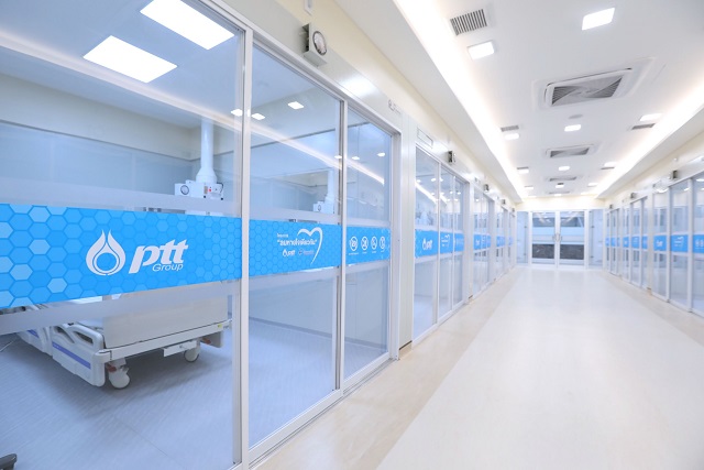 นายกรัฐมนตรี ตรวจเยี่ยมโรงพยาบาลสนาม โครงการลมหายใจเดียวกัน 120 เตียง ใหญ่ที่สุดในประเทศ