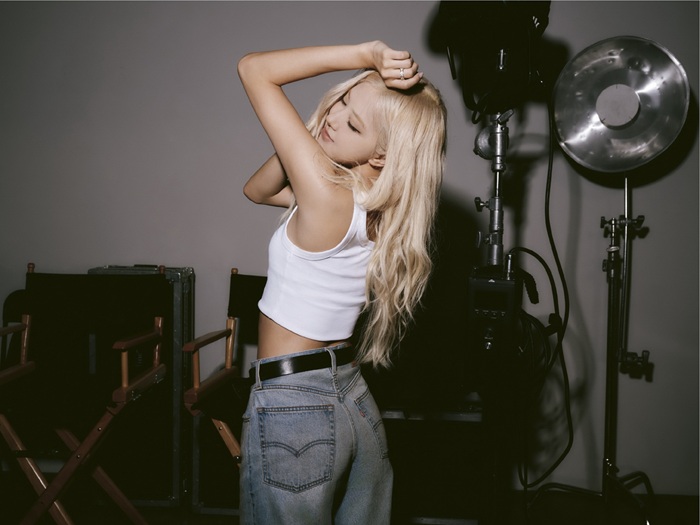 Levi’s® เปิดตัวพาร์ทเนอร์ชิปกับ ROSÉ ไอคอนระดับโลก ต่อยอดโปรดักต์คอลแลบอเรชันสุดเอ็กซ์คลูซีฟ