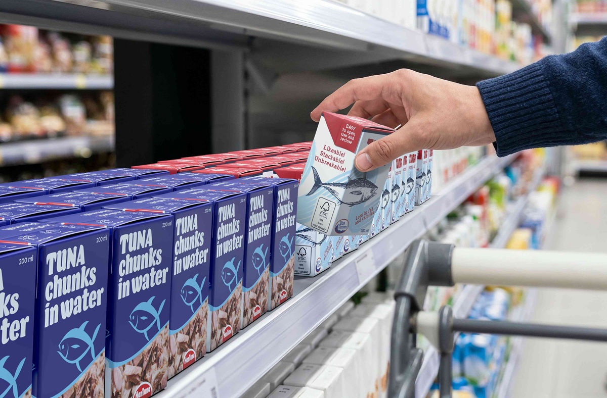 4.tp-trc-tuna-retail-3d-shelf in retail-brands (1).jpg