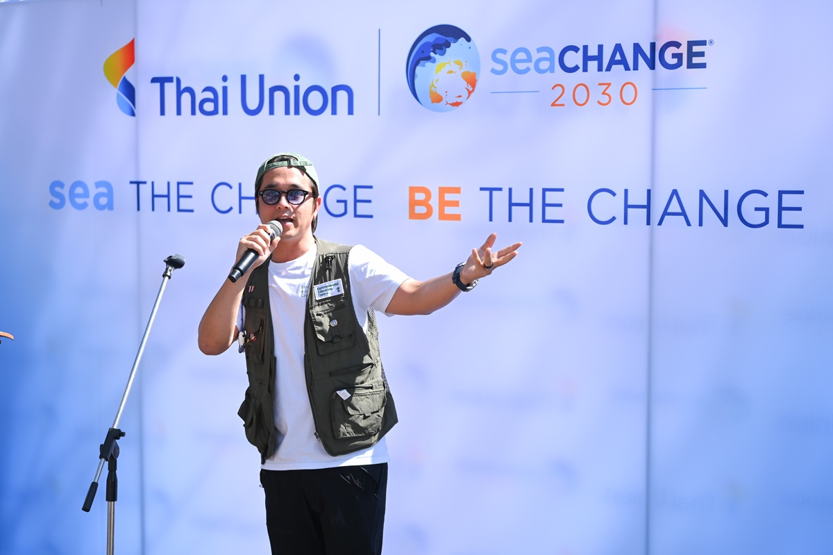 67. อเล็กซ์ เรนเดลล์ ผู้บริหาร EEC - Copy.jpg