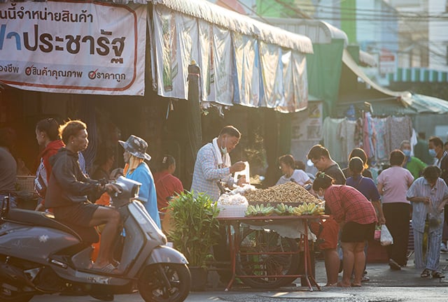 รัฐเร่งเครื่องประชานิยม คิวต่อไป “บ้านเพื่อ(คน)ไทย”