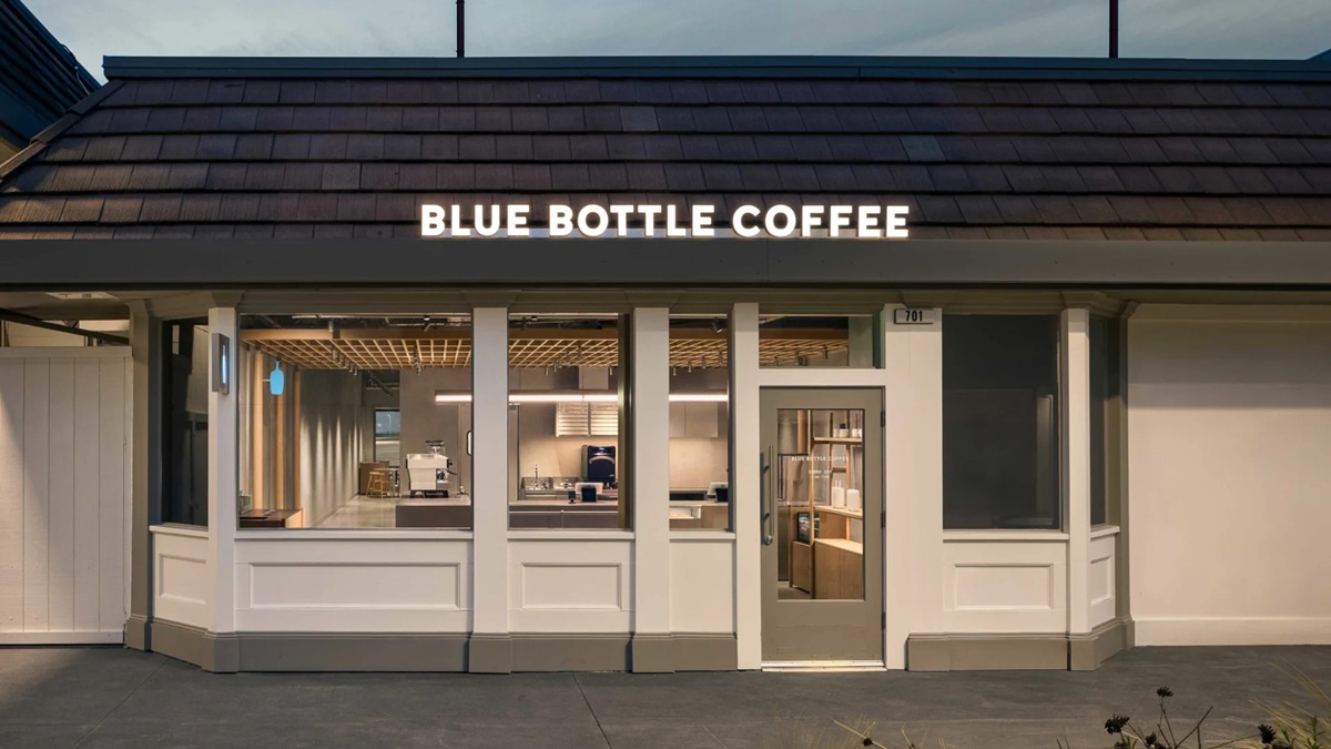 Cafe-Montgomery-Village-16x9.jpg