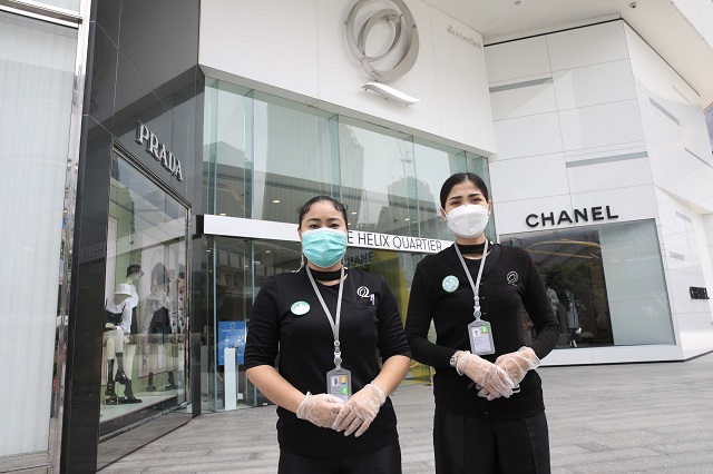 ศูนย์การค้า ดิ เอ็มโพเรี่ยม ดิ เอ็มควอเทียร์ กลับมาเปิดบริการ