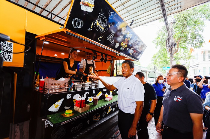 ซูซูกิ ลงพื้นที่สร้างประโยชน์เพื่อคนไร้บ้าน พร้อมขนรถส่งความสุข SUZUKI CARRY ร่วมทำกิจกรรมดี