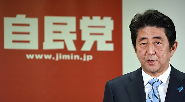 ชัยชนะของ Shinzo Abe และความหวังครั้งใหม่ของ “Abenomics”