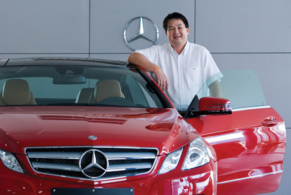 วีเพ็ด สีหาจักร Lifestyle Setter ของลาว