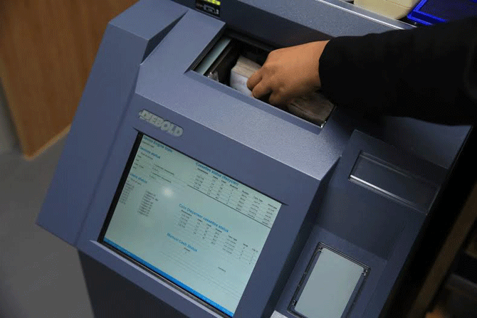 ซิตี้แบงก์ เปิดตัว ซิตี้แบงก์ สมาร์ทแบงก์กิ้ง   “Smart Teller Assist Unit (STA)” เครื่องแรกในไทย