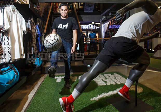 Ari Football Concept Store เปลี่ยนความคลั่งไคล้เป็นธุรกิจ