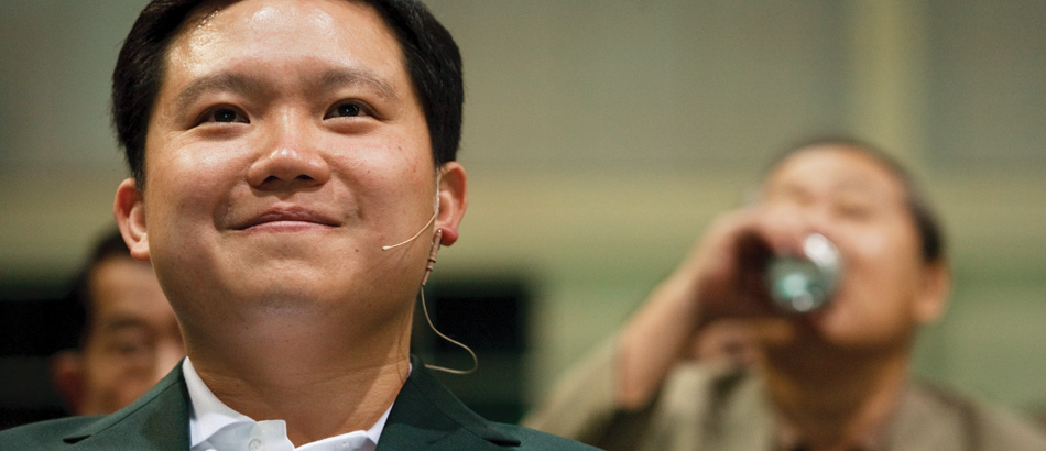 ฐาปน สิริวัฒนภักดี “แม่โขง” เจเนอเรชั่นใหม่