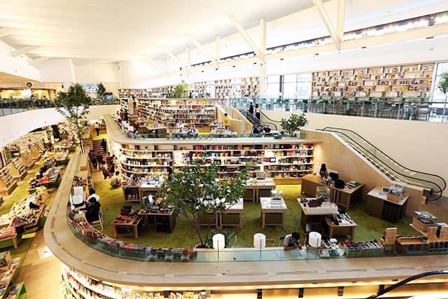 B2S พลิกโมเดล ธิงค์สเปซ Book+Lifestyle สู้ออนไลน์