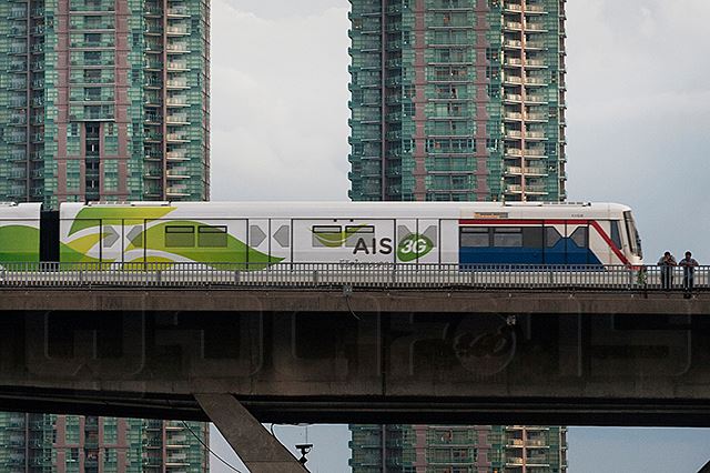 เปิดหวูดรถไฟฟ้า ระเบิดศึกชิงทำเลทอง