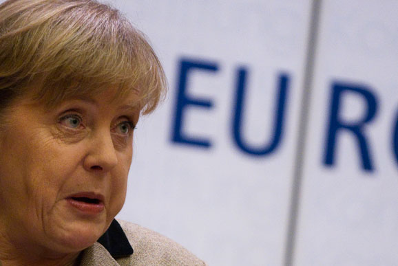 เศรษฐกิจโลกในกำมือผู้หญิงชื่อ Angela Merkel