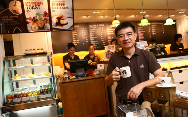 พีที เดินหน้าขยายสถานีบริการ เปิดร้านกาแฟรุกธุรกิจนอนออยล์