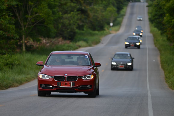 สามอารมณ์ทดสอบ new BMW 320d