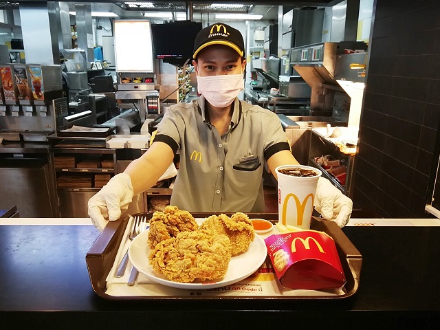 แมคโดนัลด์ กางแผนรบรับปีฉลู ออกเมนูไก่ทอดใหม่ เปิดศึกท้าชนตลาดไก่ทอด รุก 3D ต่อเนื่อง