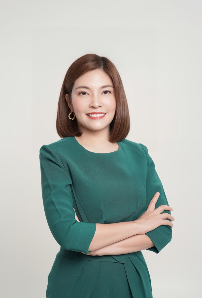 new-punyanuch-sirisawadwattana-country-manager-robert-walters-thailand-1.jpg
