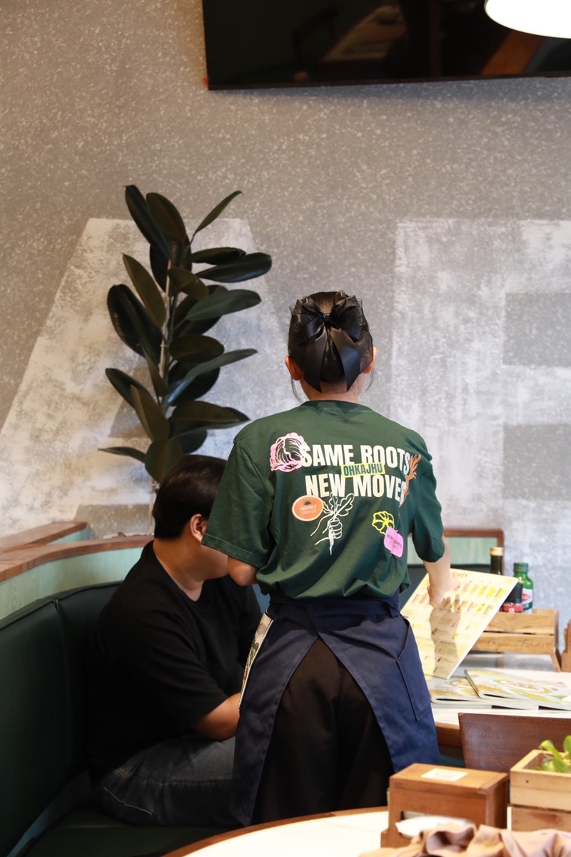 OKJ_New Uniform Green.JPG