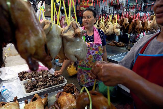 เศรษฐกิจไทยปี 2562 ถึงเวลาเชือดไก่ ต้มหมู เซ่นสังเวย?