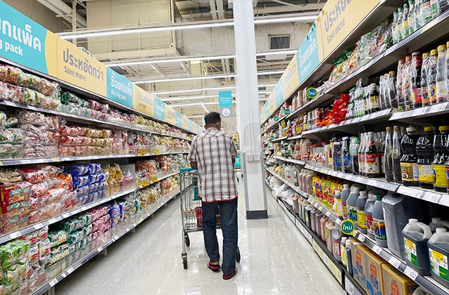สินค้าขึ้นราคาสวนทางรายได้ เพิ่มความเปราะบางต่อครัวเรือน