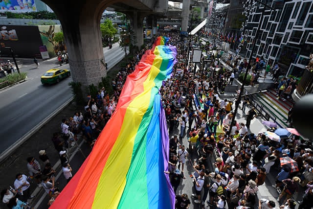 กรุงเทพฯ ปักหมุด WorldPride 2030 กับโอกาสของเศรษฐกิจสีรุ้ง