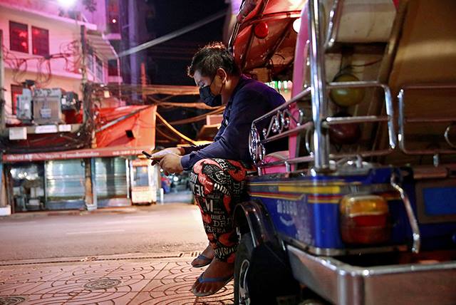 หนี้ครัวเรือนไทยพุ่งสูง เศรษฐกิจฟื้นตัวช้า ประชาชนขาดสภาพคล่อง