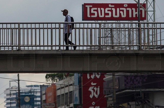 หนี้ครัวเรือนพุ่ง วิกฤตที่ไทยต้องเผชิญ