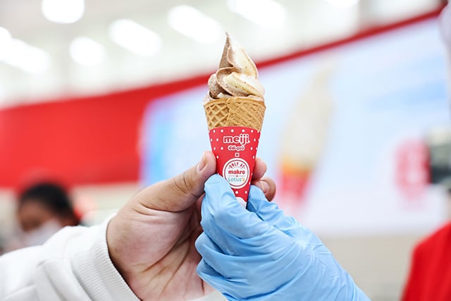 ค้าปลีกแจมสงคราม Soft Serve แม็คโคร-โลตัส เร่งปูพรมขาย