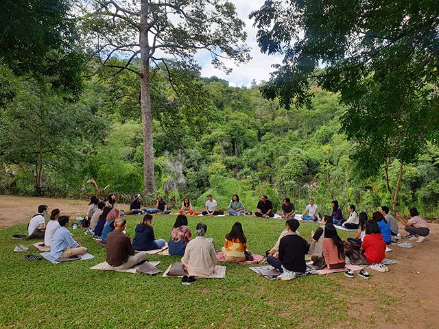 อาบป่า เยียวยาใจถึงกาย ท่องเที่ยวแนวใหม่ให้ธรรมชาติบำบัด