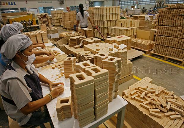 E-Commerce แข่งระอุ สนามประลองกำลังไทย-เทศ