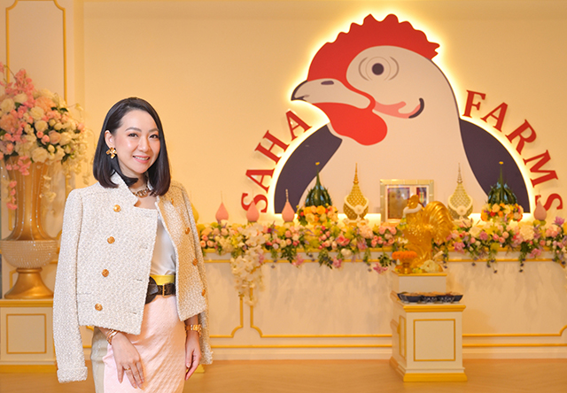 น้ำผึ้ง-จารุวรรณ โชติเทวัญ ทายาทสหฟาร์มกับการพลิกฟื้นธุรกิจ