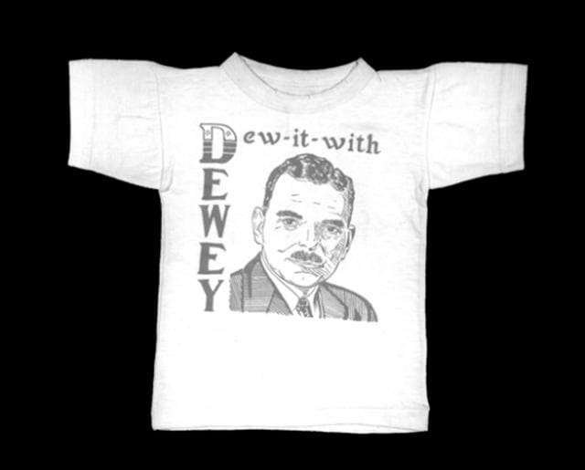 แฟชั่นทรงพลัง T-shirt  พลิกเสื้อชั้นในยุคอียิปต์