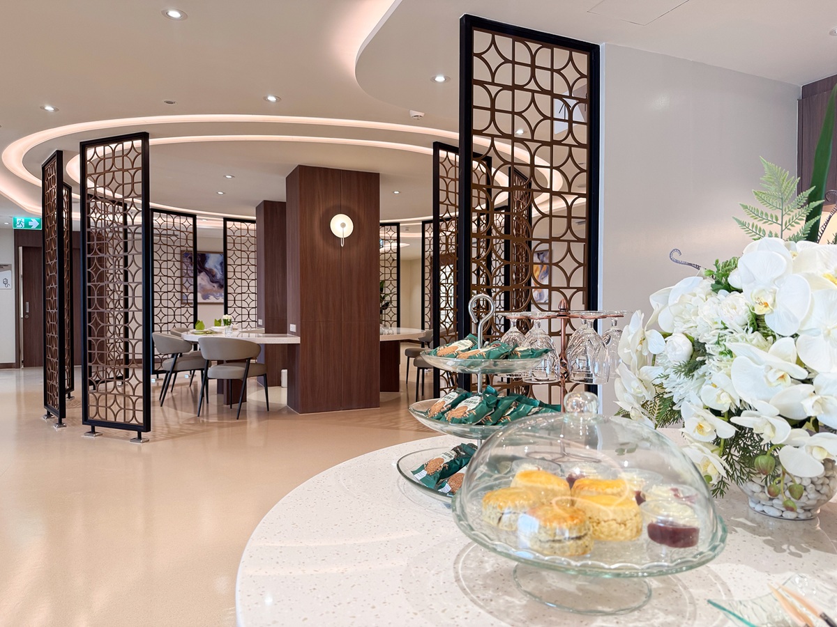 Platinum Lounge_05.jpg