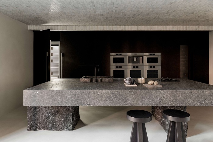 V-ZUG เสนอผลงาน “Banquet Echoes” ในงาน Milan Design Week 2025