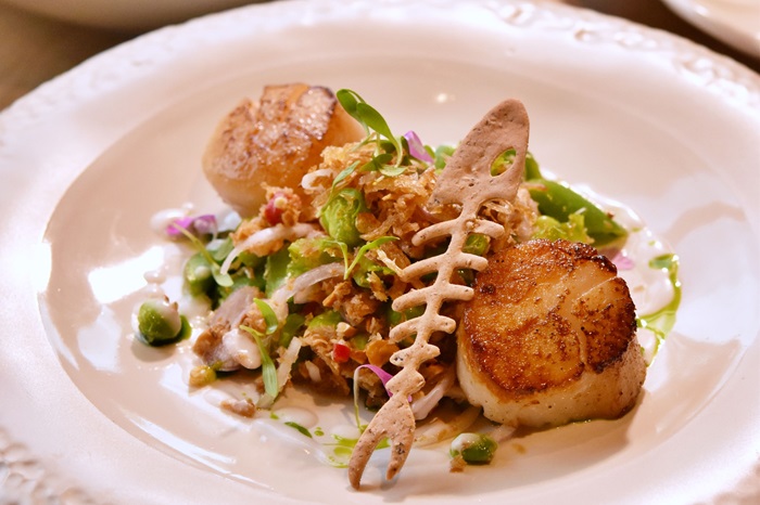 ‘ร้านอาหารคำหอม’ โดยเชฟเอียน กิตติชัย นำเสนอประสบการณ์กินดื่ม ผ่านสองวัฒนธรรมอาหารและเครื่องดื่ม
