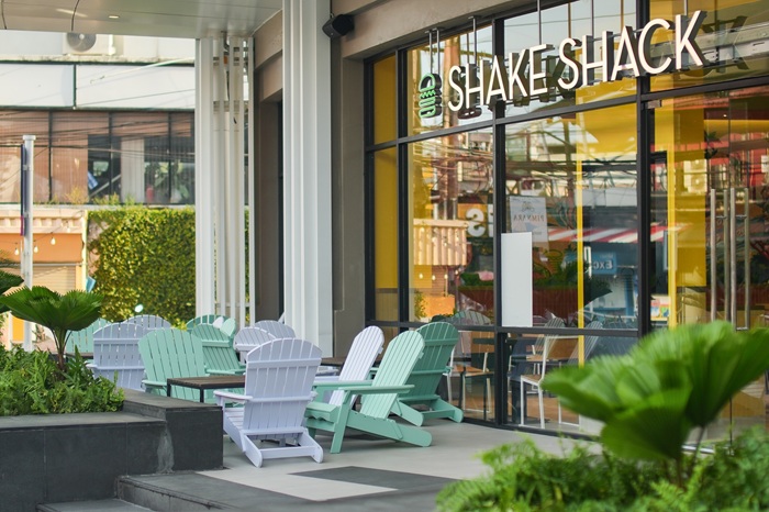 Shake Shack ฉลองเปิดสาขาภูเก็ตอย่างเป็นทางการ พร้อมเมนูสุดเอ็กซ์คลูซีฟที่ได้รับแรงบันดาลใจจากเกาะสวรรค์ระดับโลก